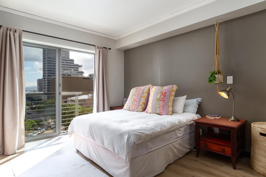 2 Bedroom Property for Sale in Cape Town City Centre Western Cape